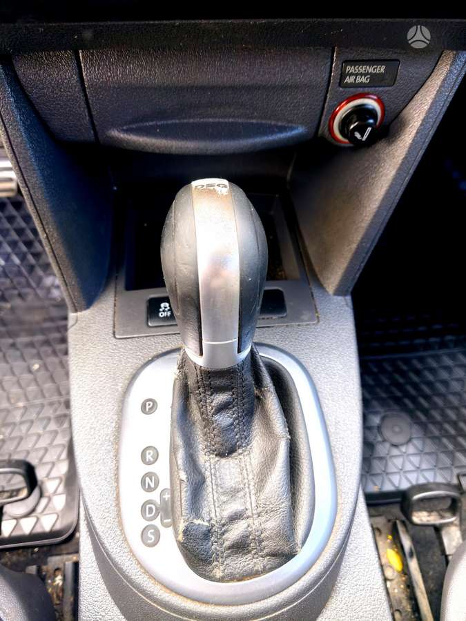 Volkswagen Caddy Maxi - 12