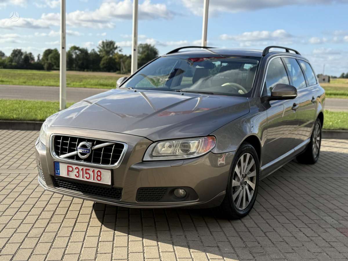 Volvo V70, 2.0 l., Универсал