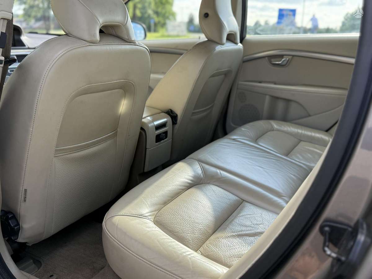 Volvo V70, 2.0 l., Универсал