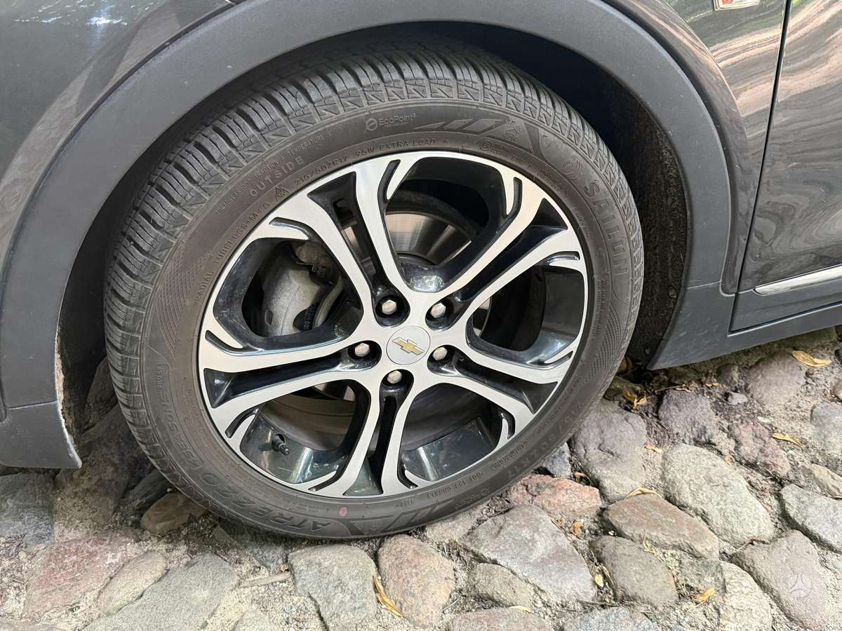 Chevrolet Bolt, 64 kWh, hatchback