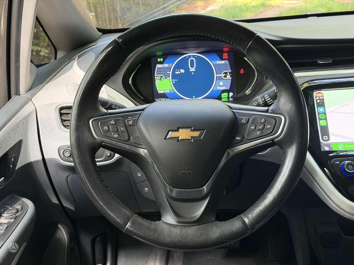 Chevrolet Bolt, 64 kWh, hatchback