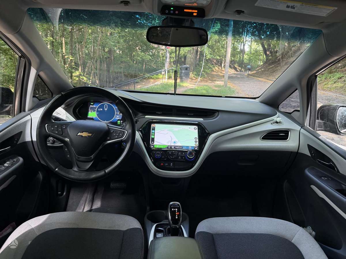 Chevrolet Bolt, 64 kWh, hatchback