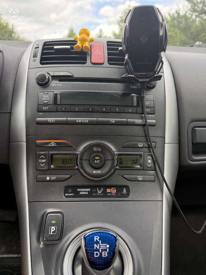 Toyota Auris - 12