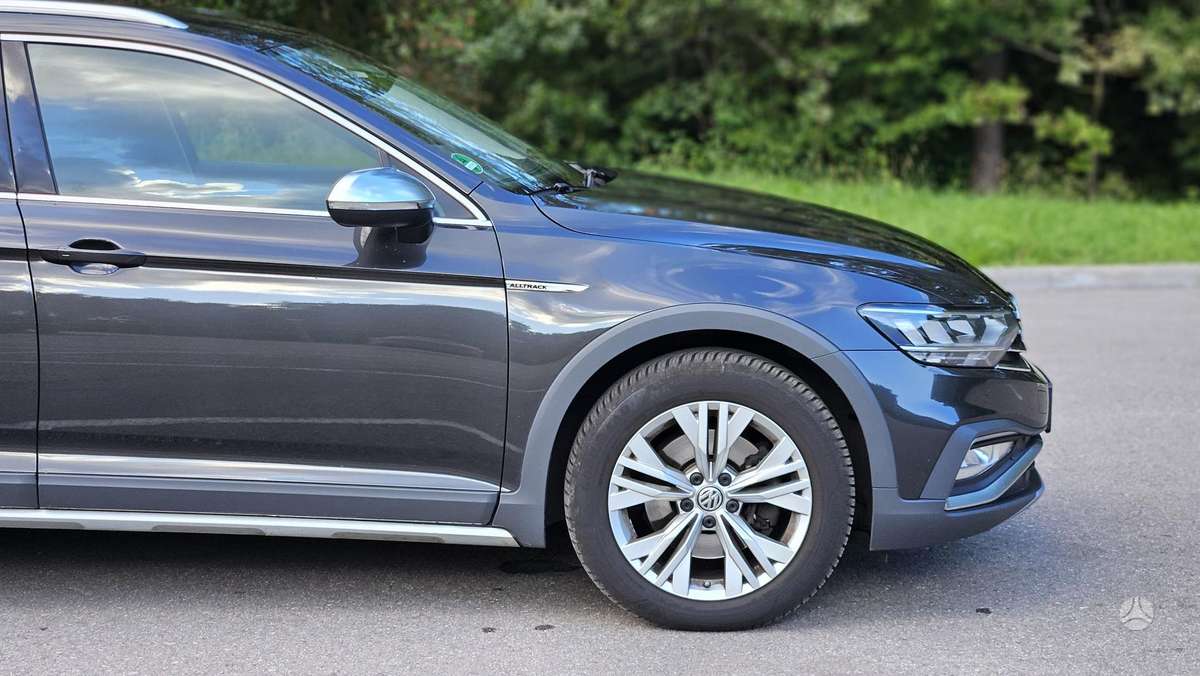Volkswagen Passat Alltrack - 10