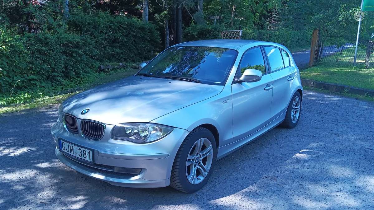 BMW 116, 2.0 l., hatchback