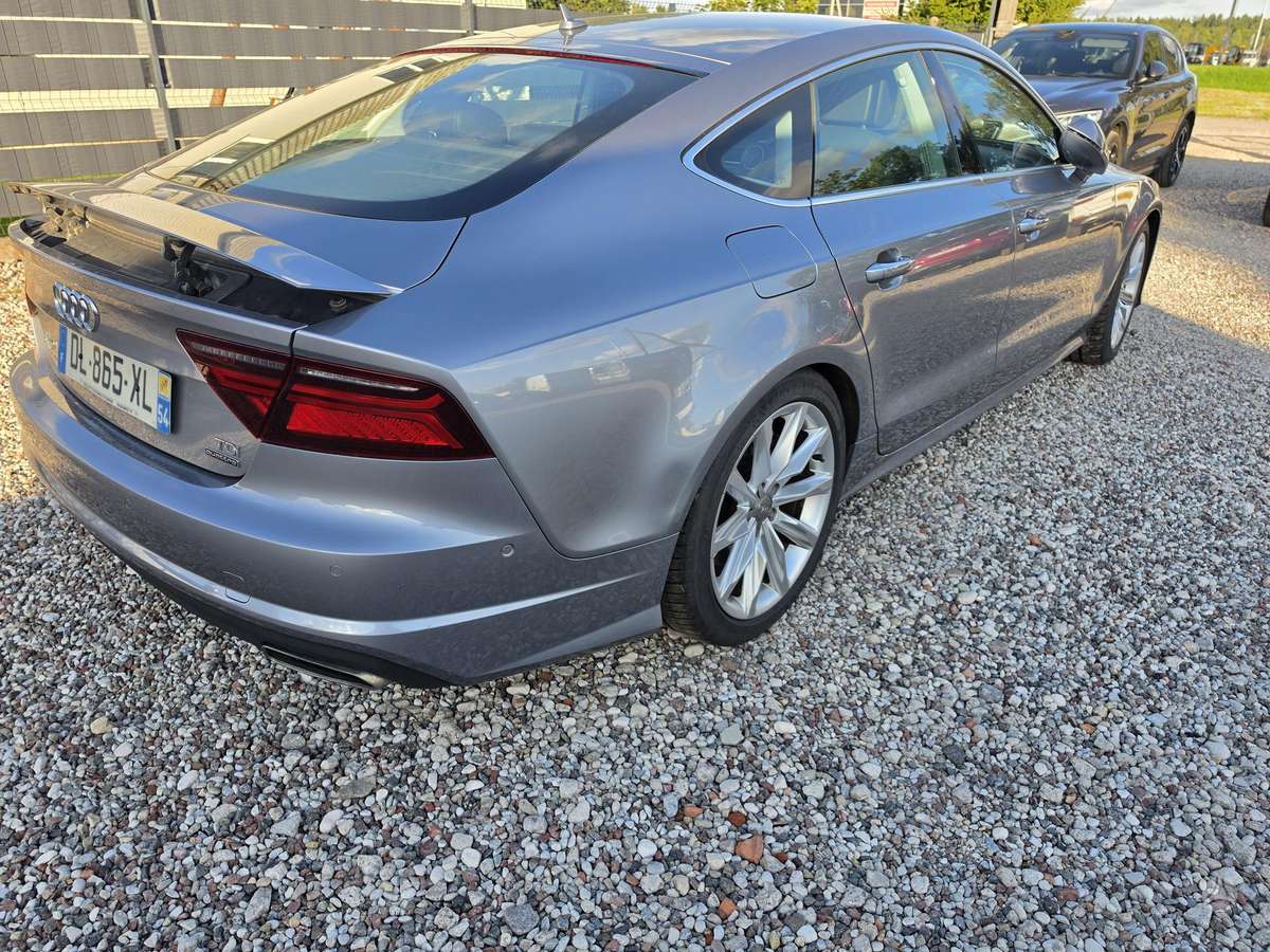 Audi A7, 3.0 l., coupe