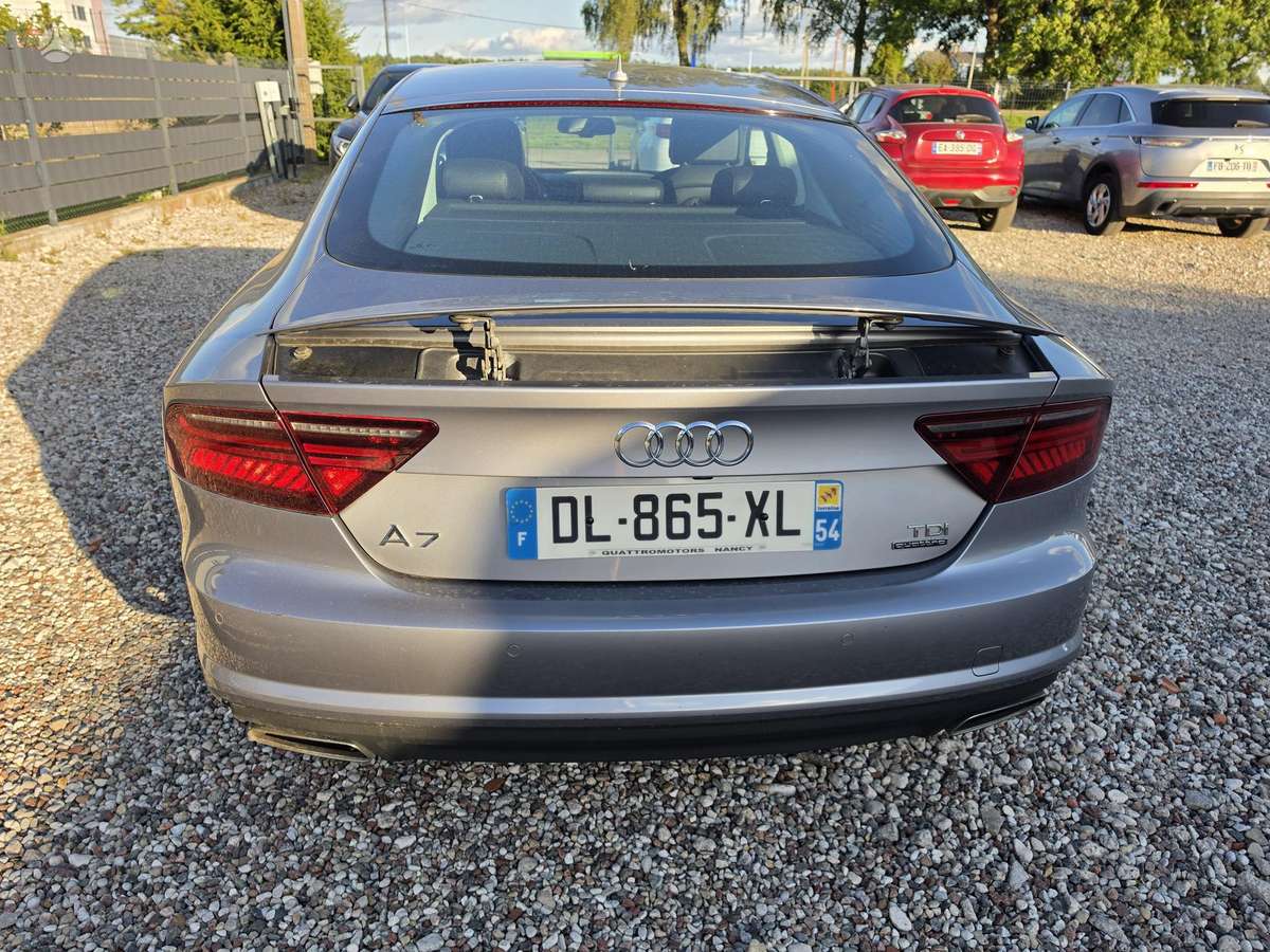 Audi A7, 3.0 l., coupe