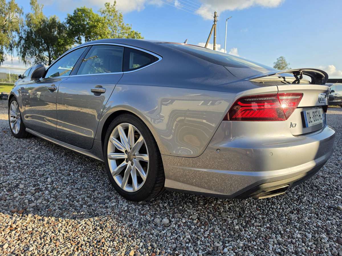 Audi A7, 3.0 l., coupe