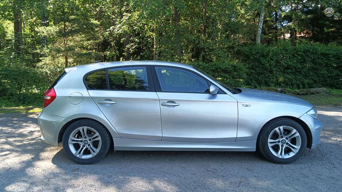 BMW 116, 2.0 l., Хэтчбек