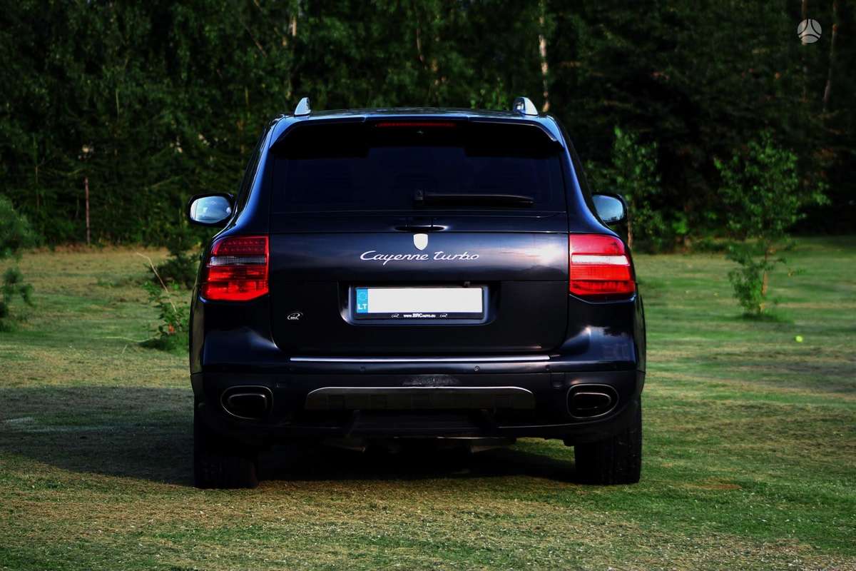 Porsche Cayenne - 11