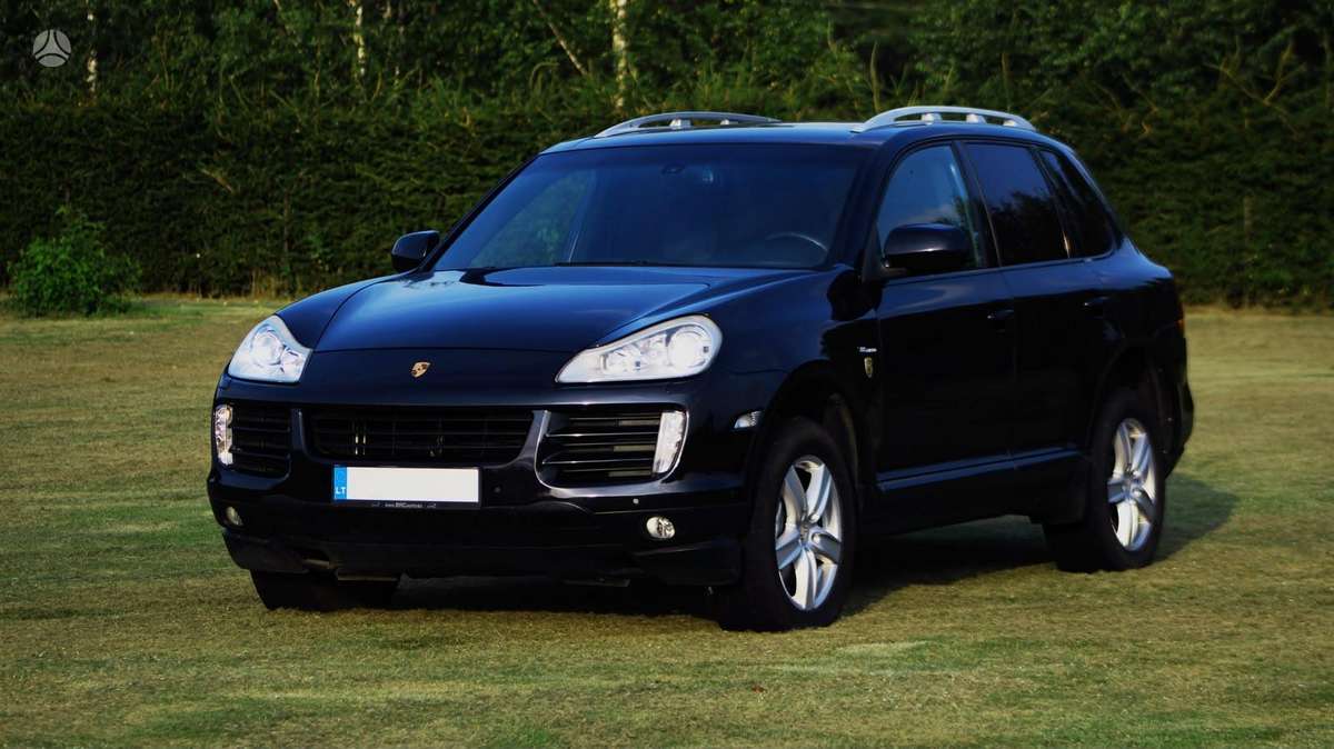 Porsche Cayenne - 3