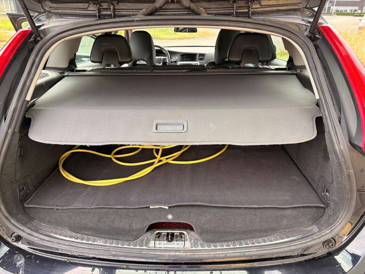 Volvo V60, 2.4 l., Универсал
