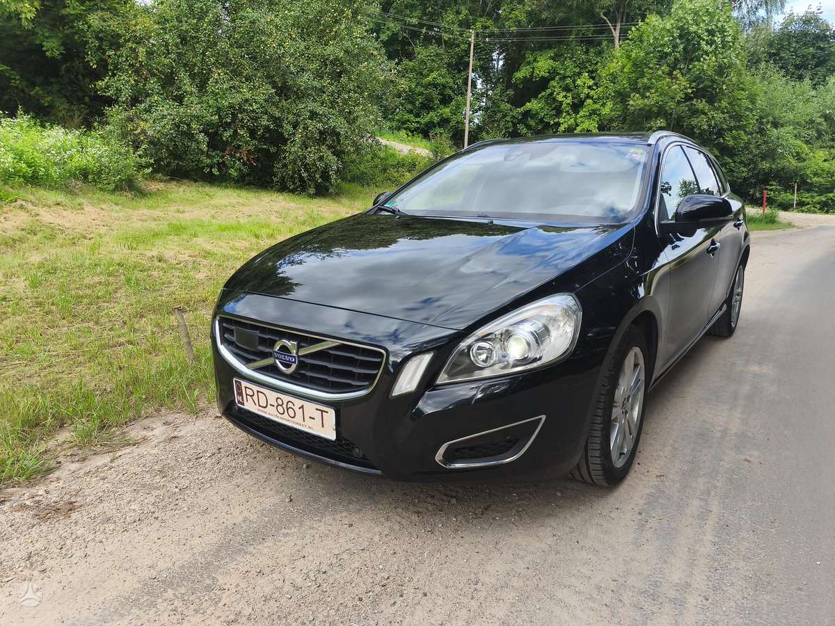 Volvo V60, 2.4 l., Универсал
