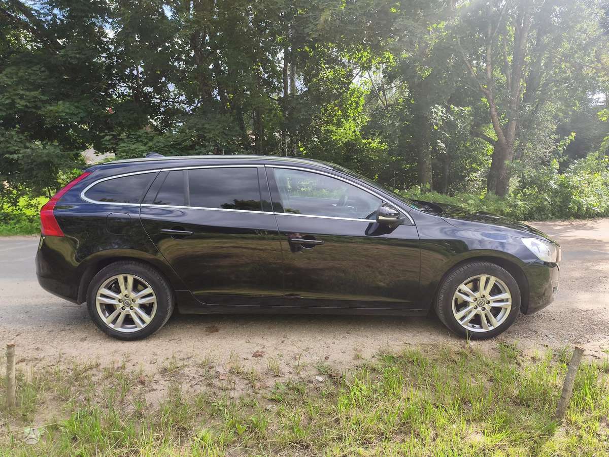 Volvo V60, 2.4 l., Универсал