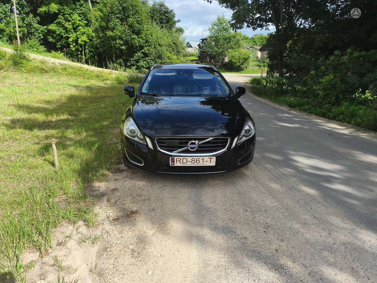 Volvo V60, 2.4 l., Универсал