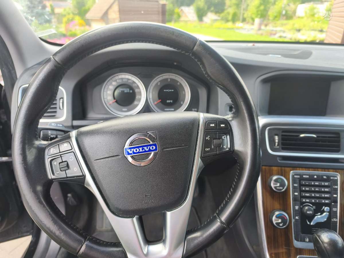Volvo V60, 2.4 l., Универсал