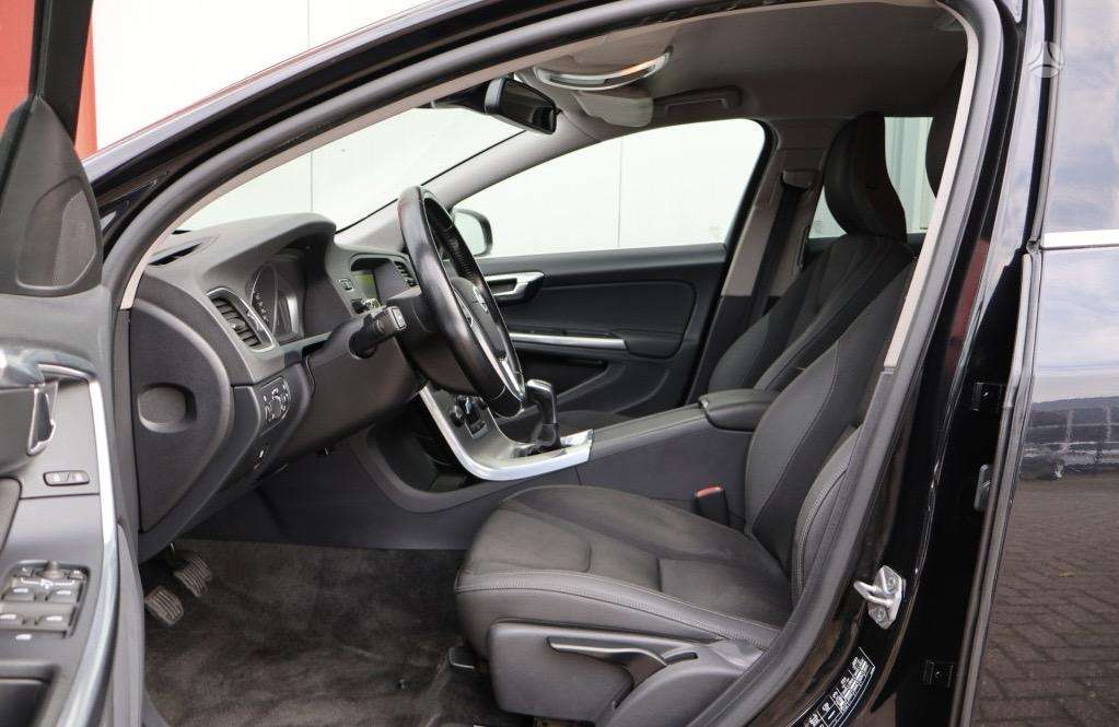 Volvo V60, 2.0 l., Универсал