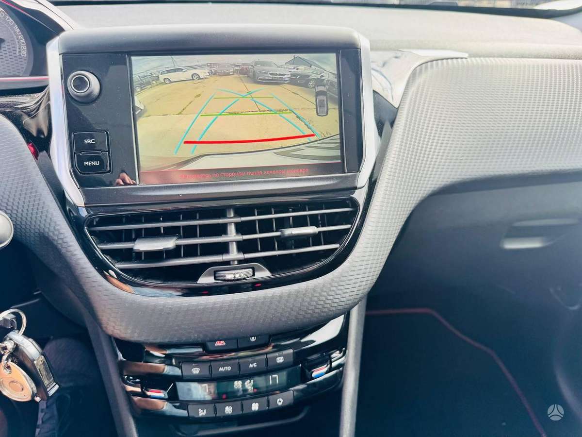 Peugeot 2008, 1.6 l., Универсал