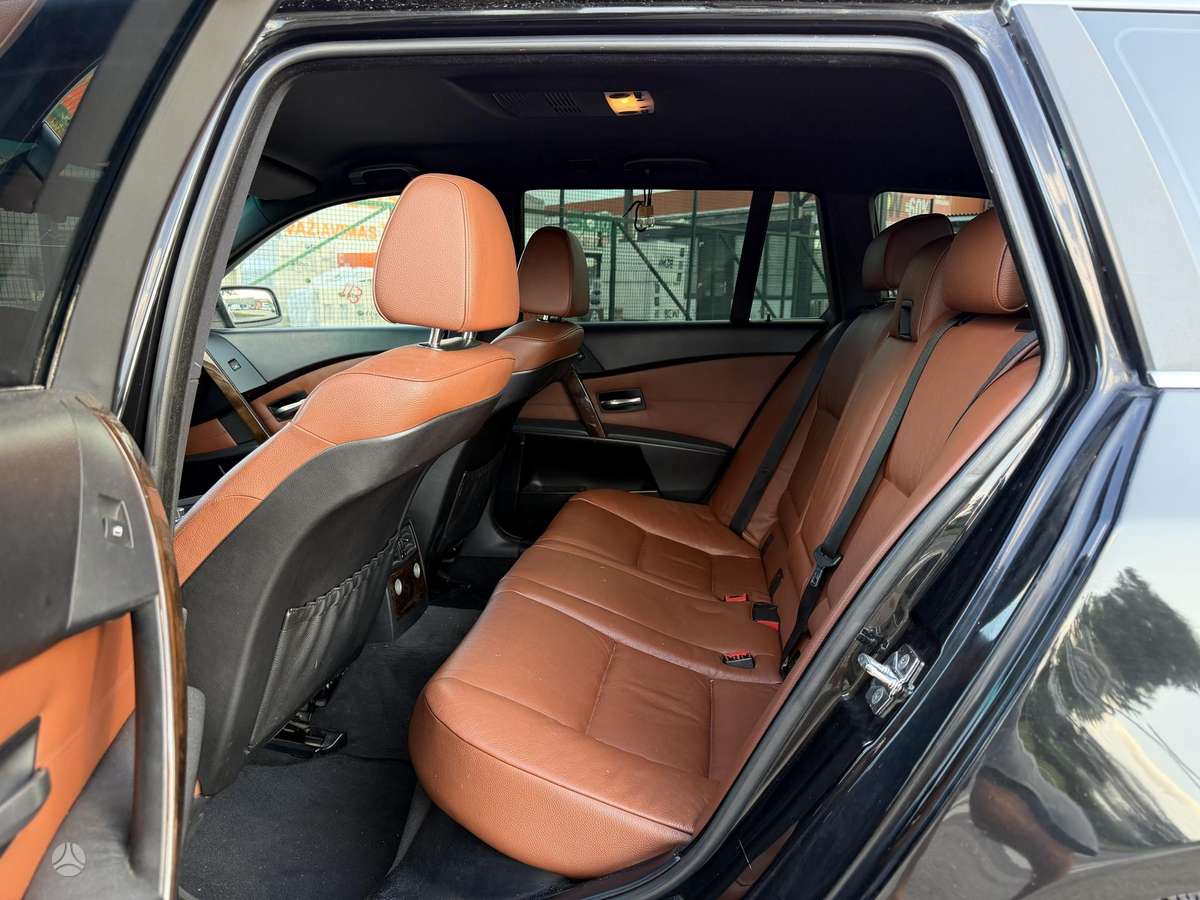 BMW 535, 3.0 l., wagon