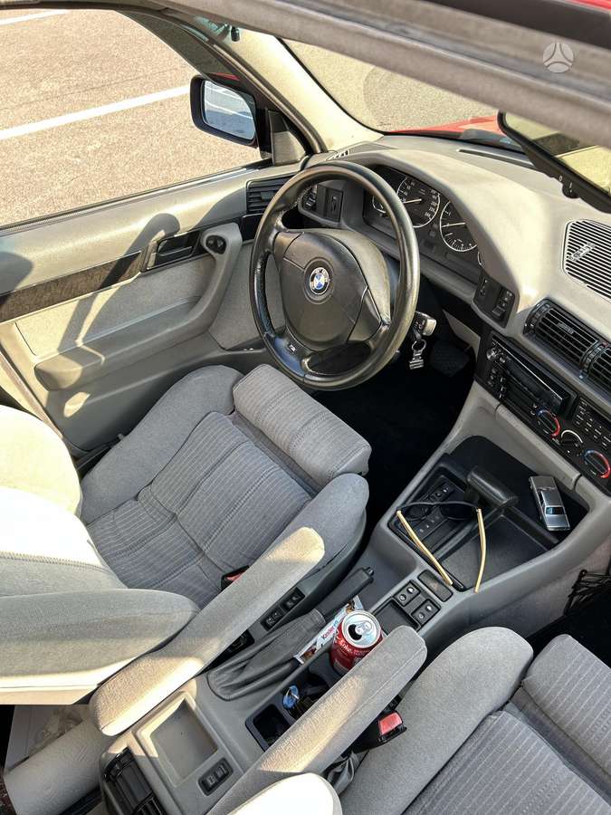 BMW 520, 2.0 l., Седан