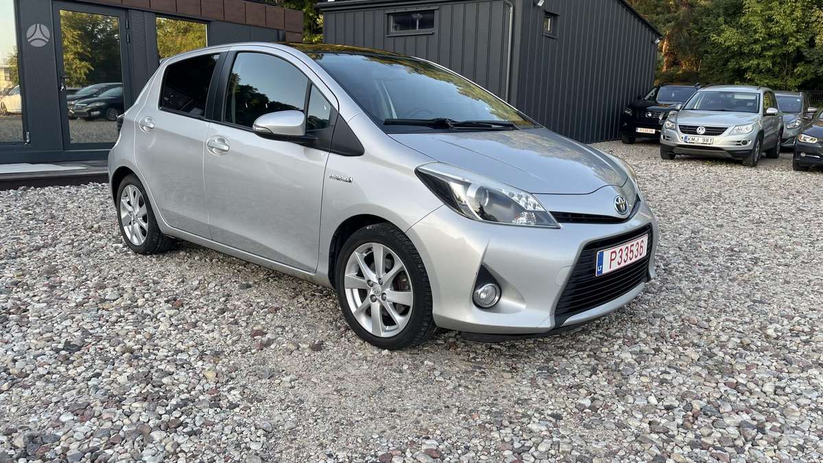 Toyota Yaris - 3
