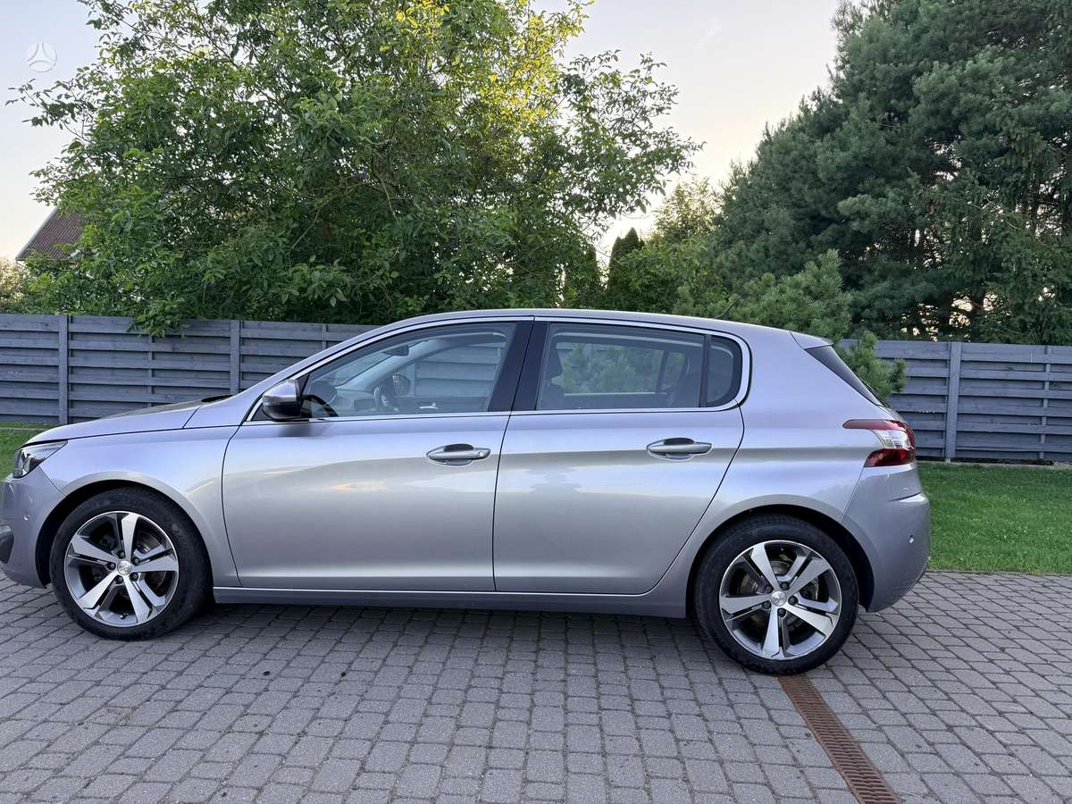Peugeot 308 - 6