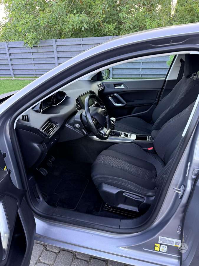 Peugeot 308 - 12