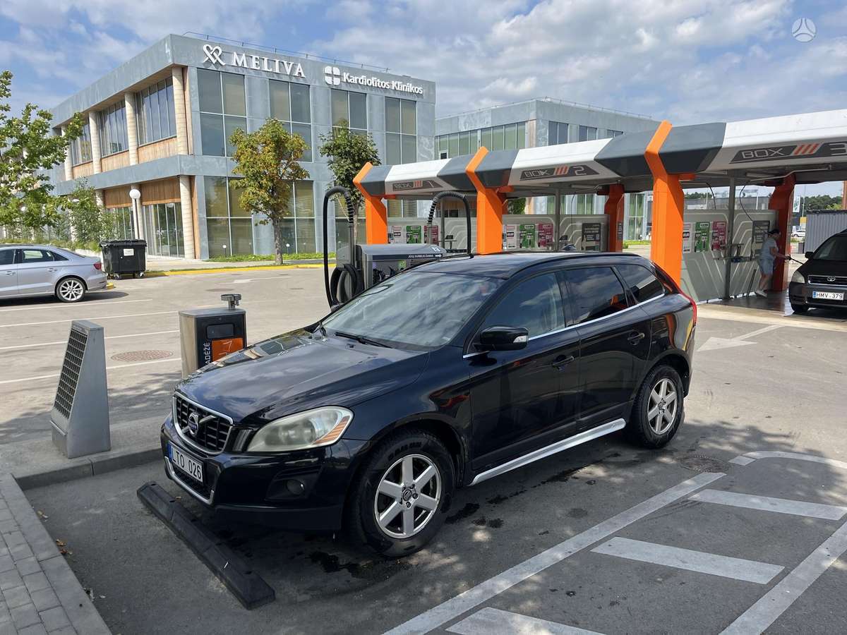 Volvo XC60 - 1