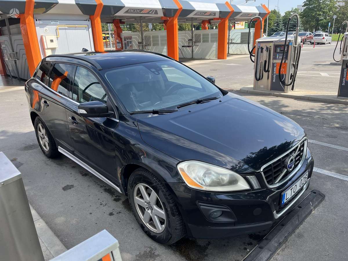 Volvo XC60 - 2