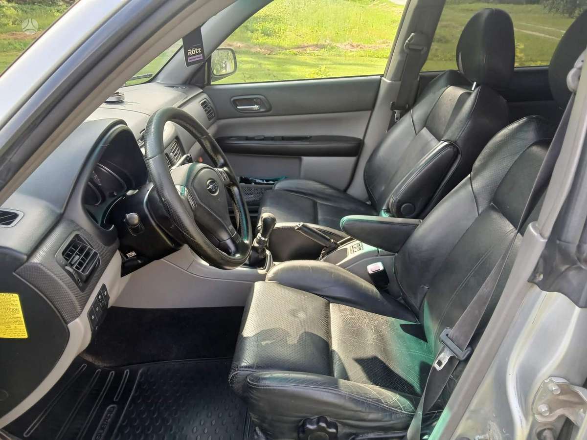 Subaru Forester - 10