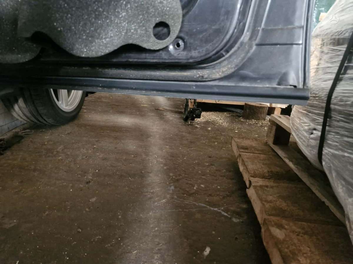 BMW 524, 2.4 l., Седан