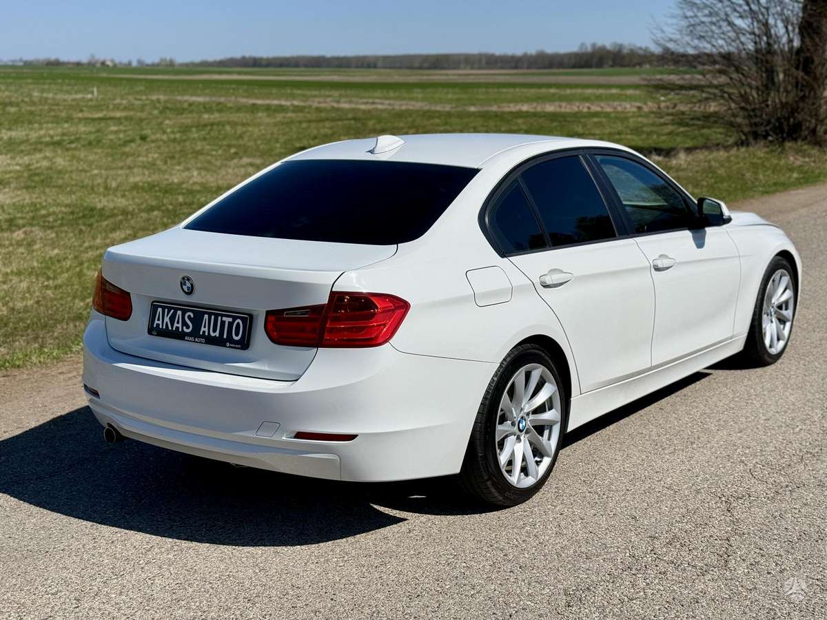 BMW 320, 2.0 l., Седан