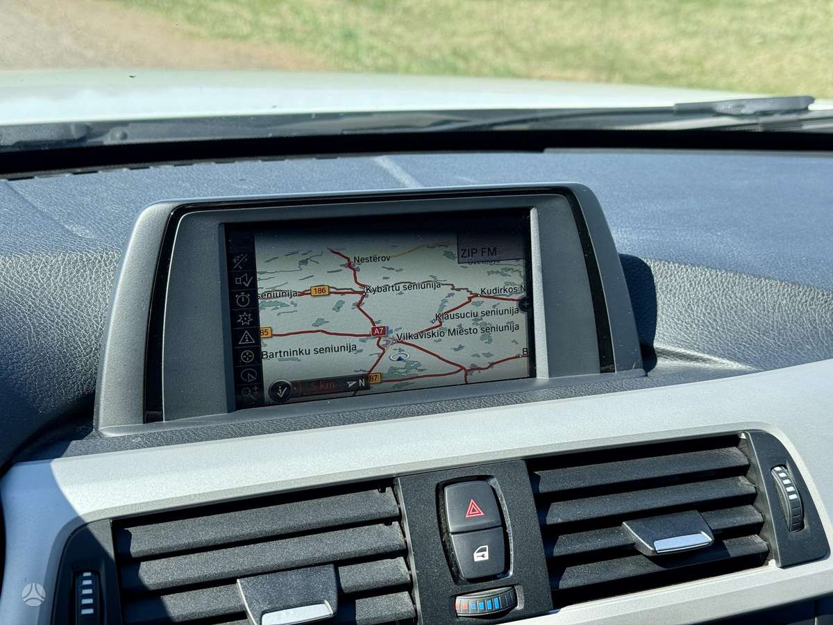 BMW 320, 2.0 l., Седан