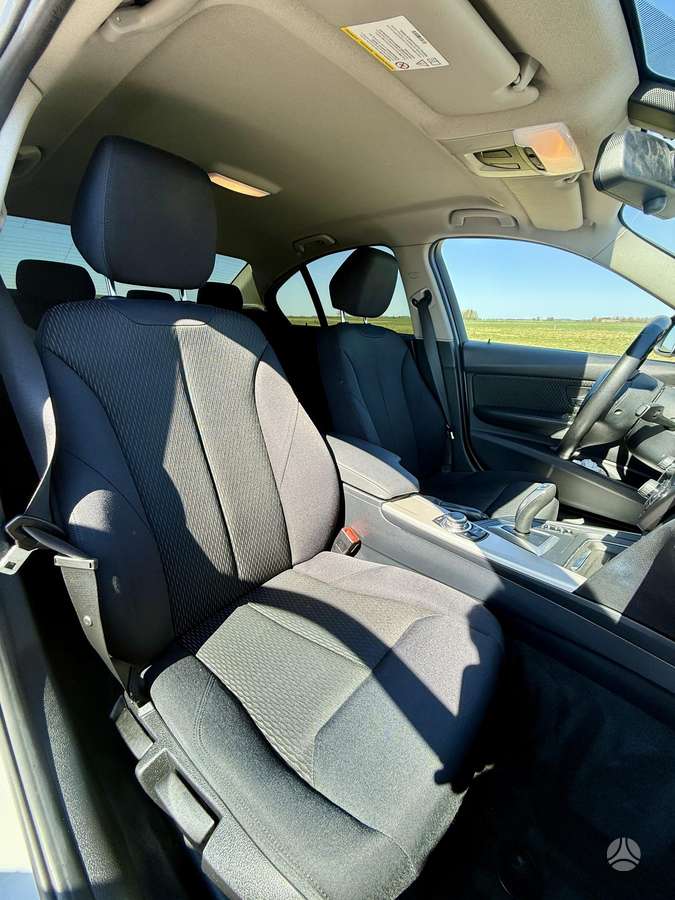 BMW 320, 2.0 l., sedanas