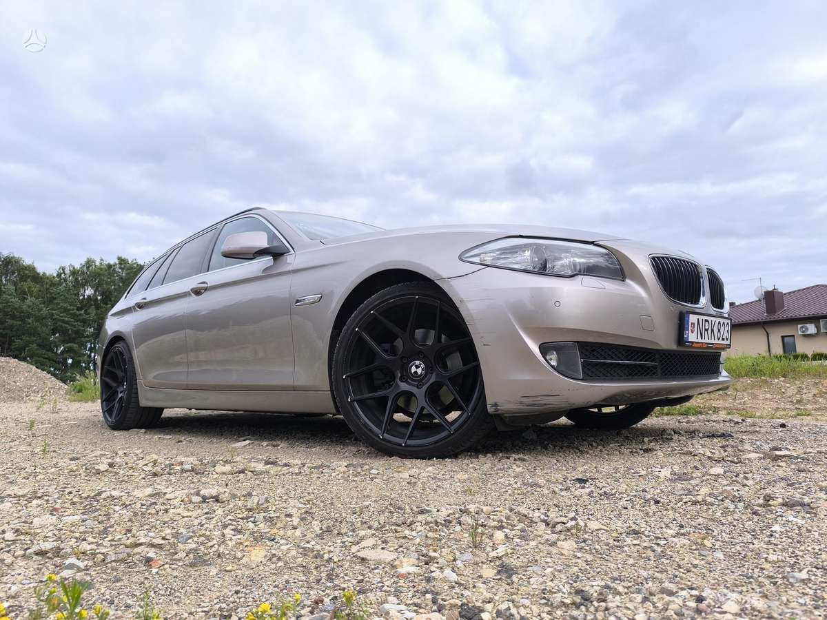 BMW 520, 2.0 l., Универсал