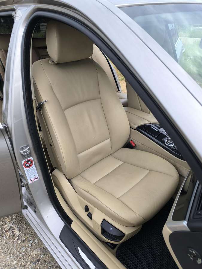 BMW 520, 2.0 l., Универсал