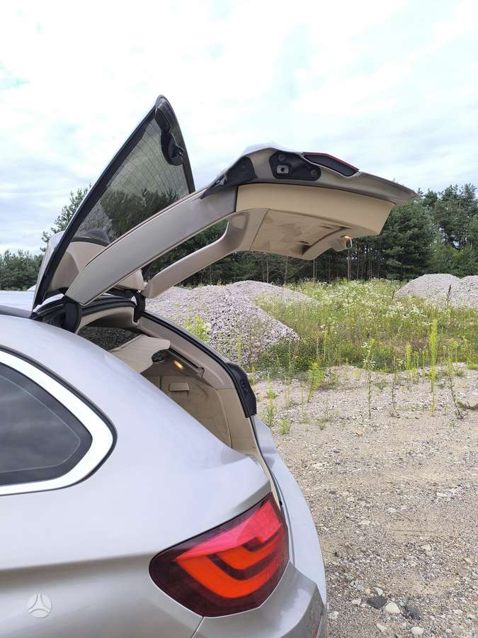 BMW 520, 2.0 l., Универсал