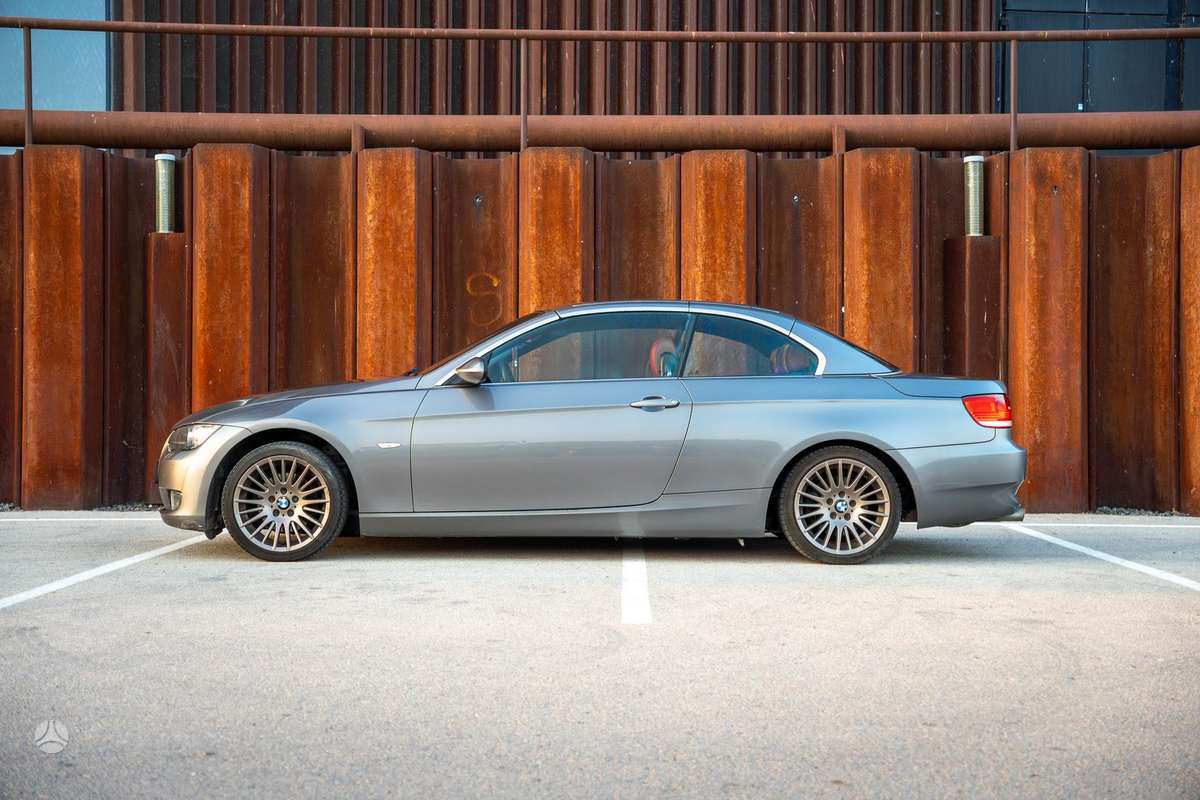 BMW 320, 2.0 l., Кабриолет