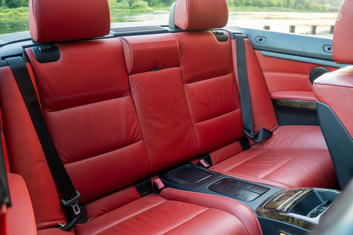 BMW 320, 2.0 l., Кабриолет