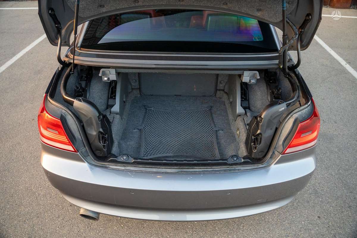 BMW 320, 2.0 l., Кабриолет