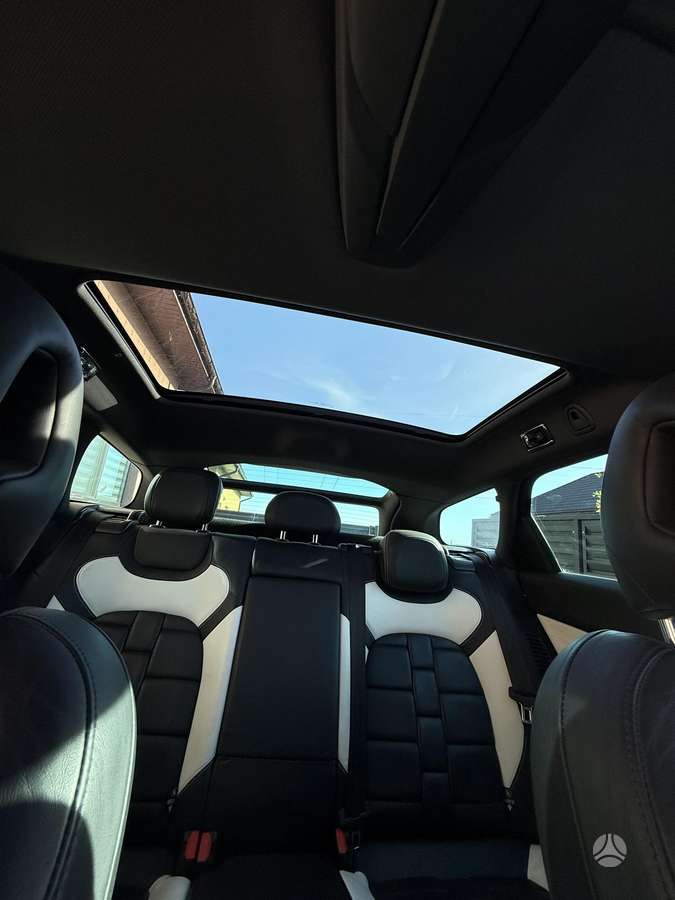 Citroen DS5, 2.0 l., hatchback