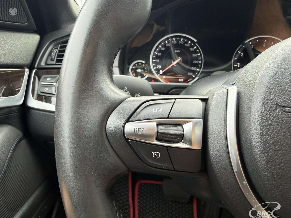 BMW 535, 3.0 l., Седан