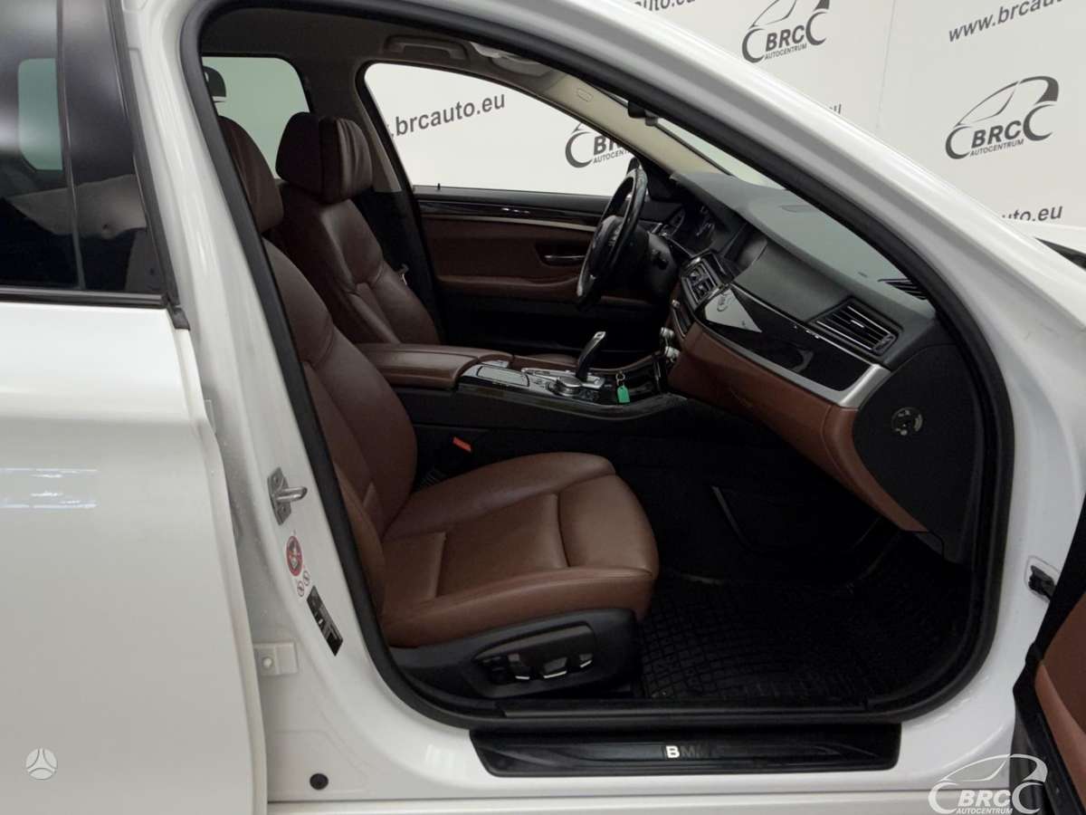 BMW 520, 2.0 l., wagon