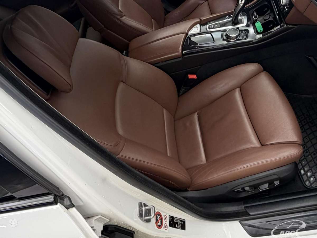 BMW 520, 2.0 l., wagon