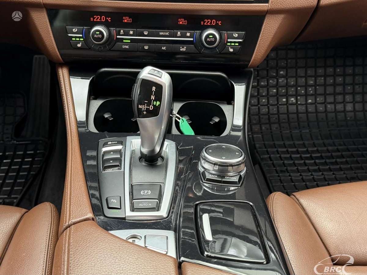BMW 520, 2.0 l., wagon