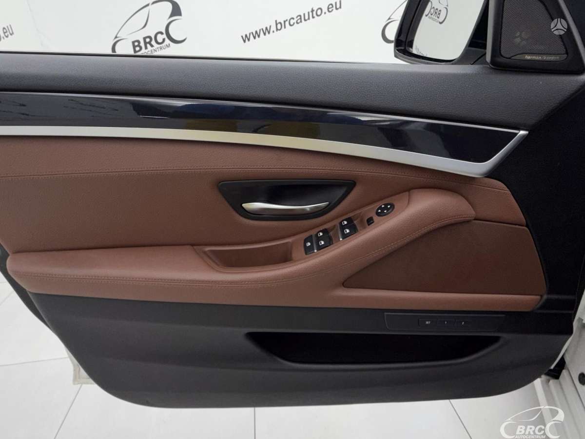 BMW 520, 2.0 l., wagon