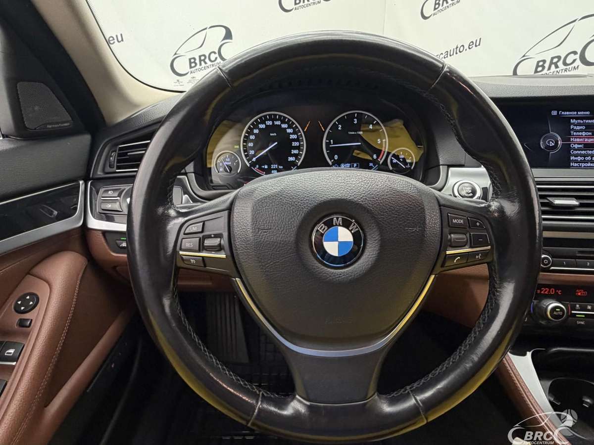 BMW 520, 2.0 l., wagon