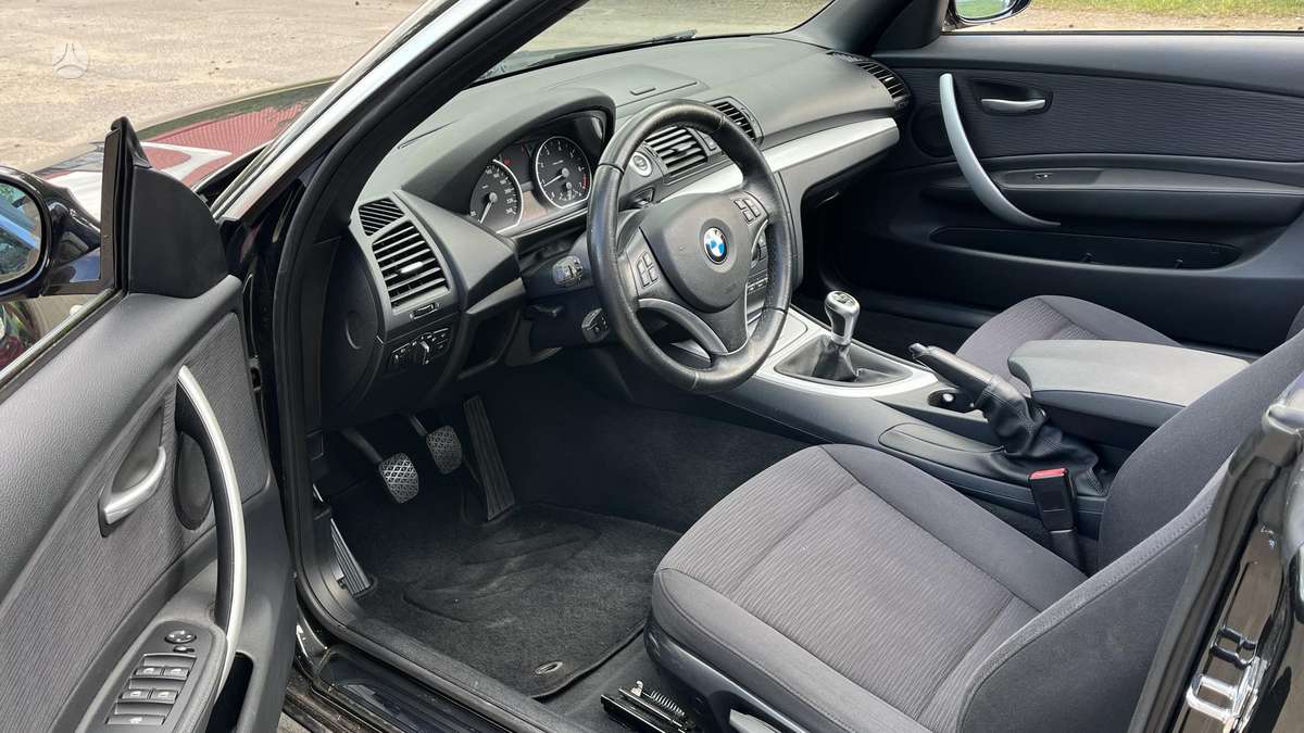 BMW 120, 2.0 l., Кабриолет