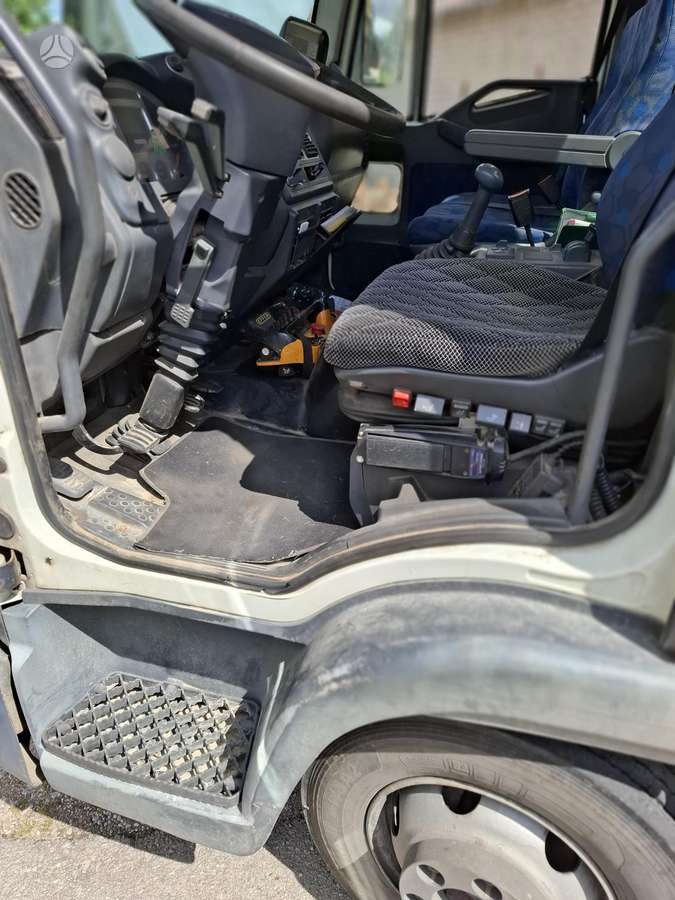 Iveco Euro caro, crane trucks