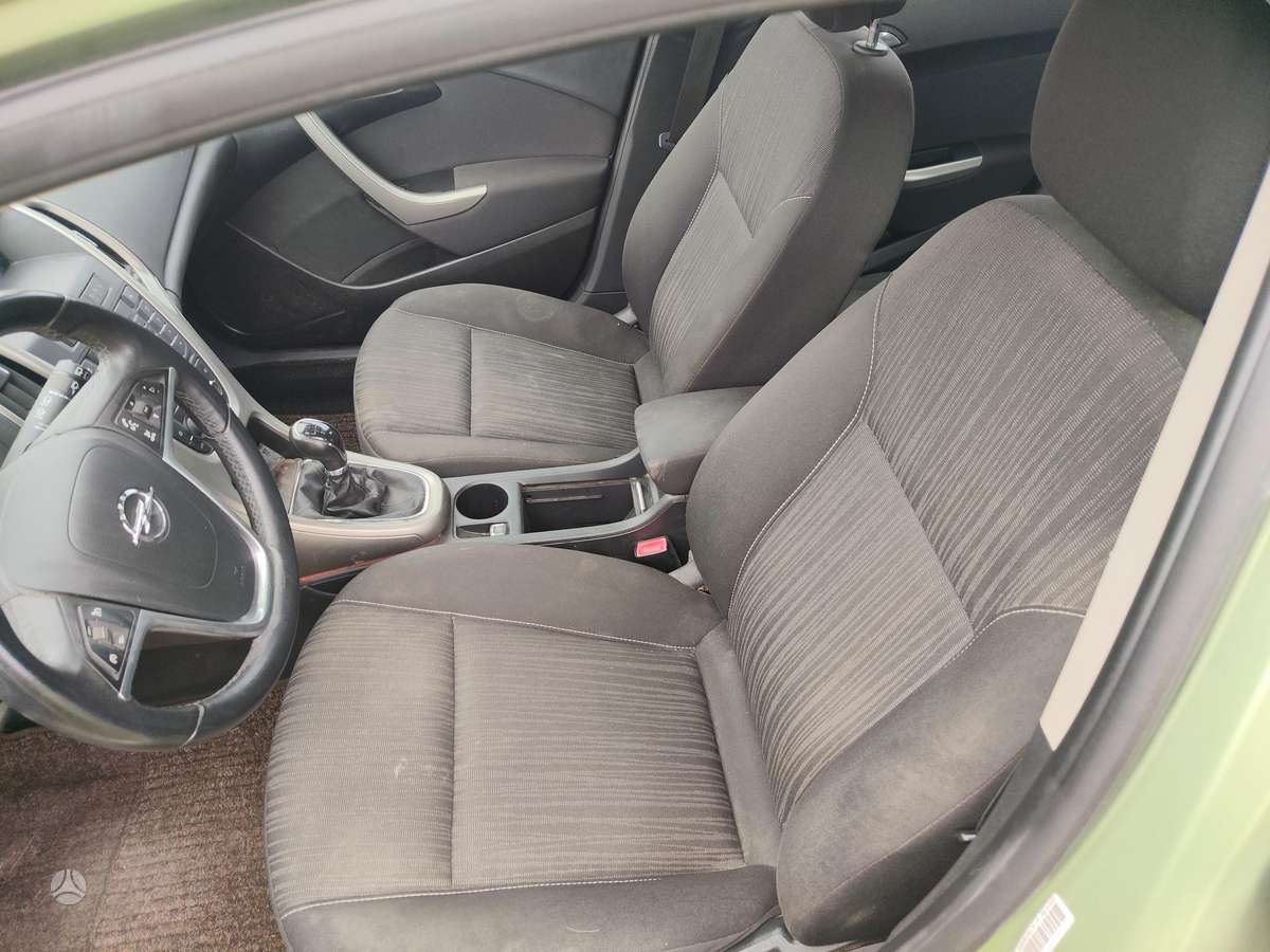 Opel Astra, 1.4 l., Хэтчбек